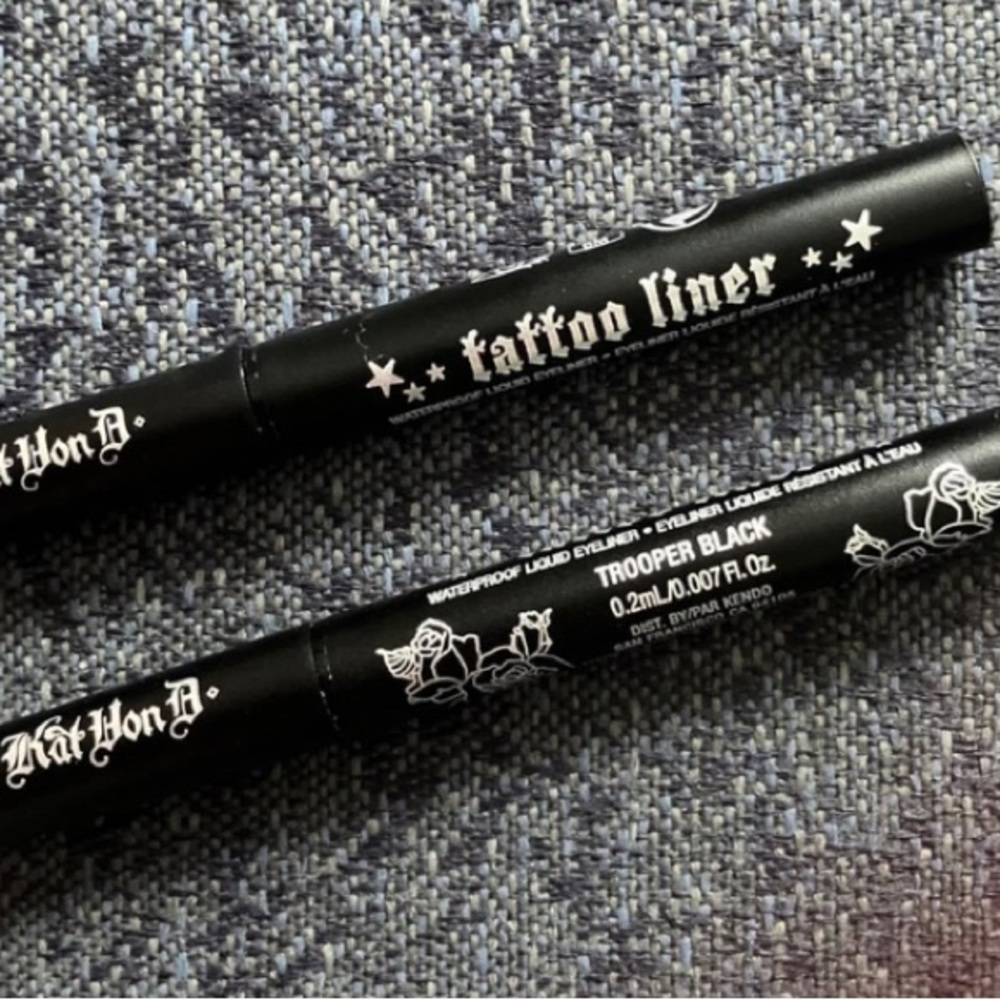 2pc Kat von D tattoo liner travel size 0.2ml